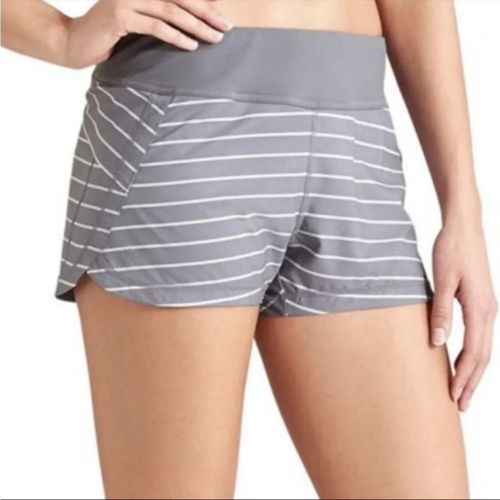 ATHLETA Women’s Cobblestone Grey & Silver Stripe Pulse Shorts